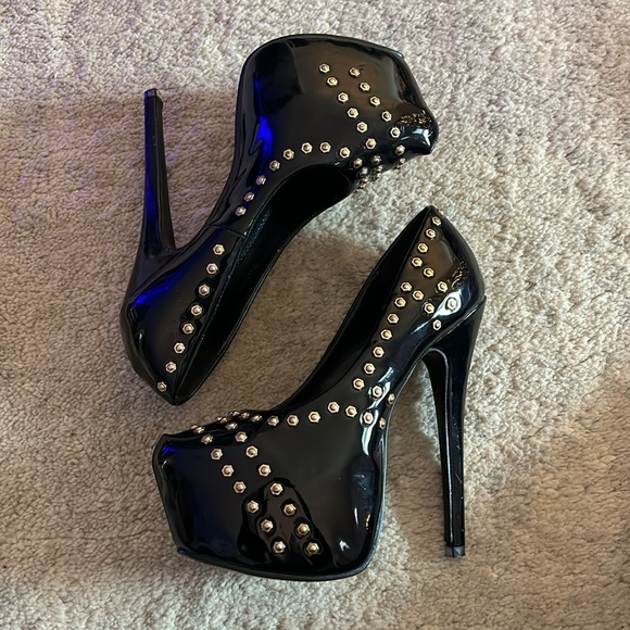 Liani Heels